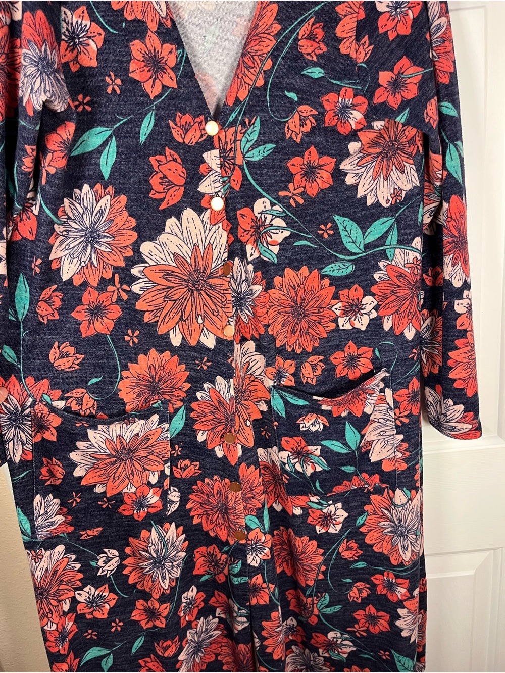 LuLaRoe Floral Duster Cardigan Size Medium - Picture 14 of 16